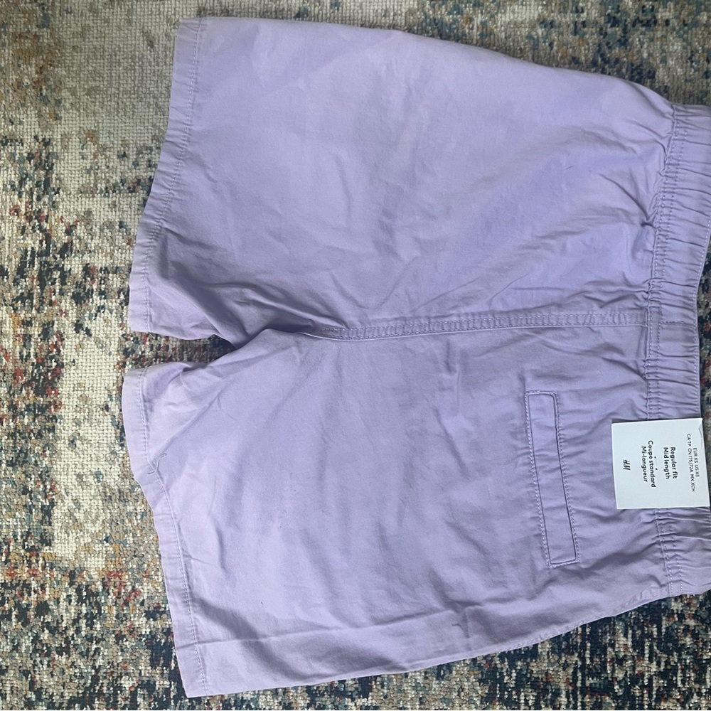 H&M Purple Cargo Shorts with Relaxed Fit and Elastic Waistband - Picture 6 of 8